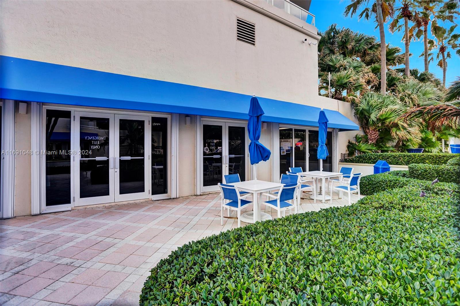 RENAISSANCE ON THE OCEAN - Residential Lease