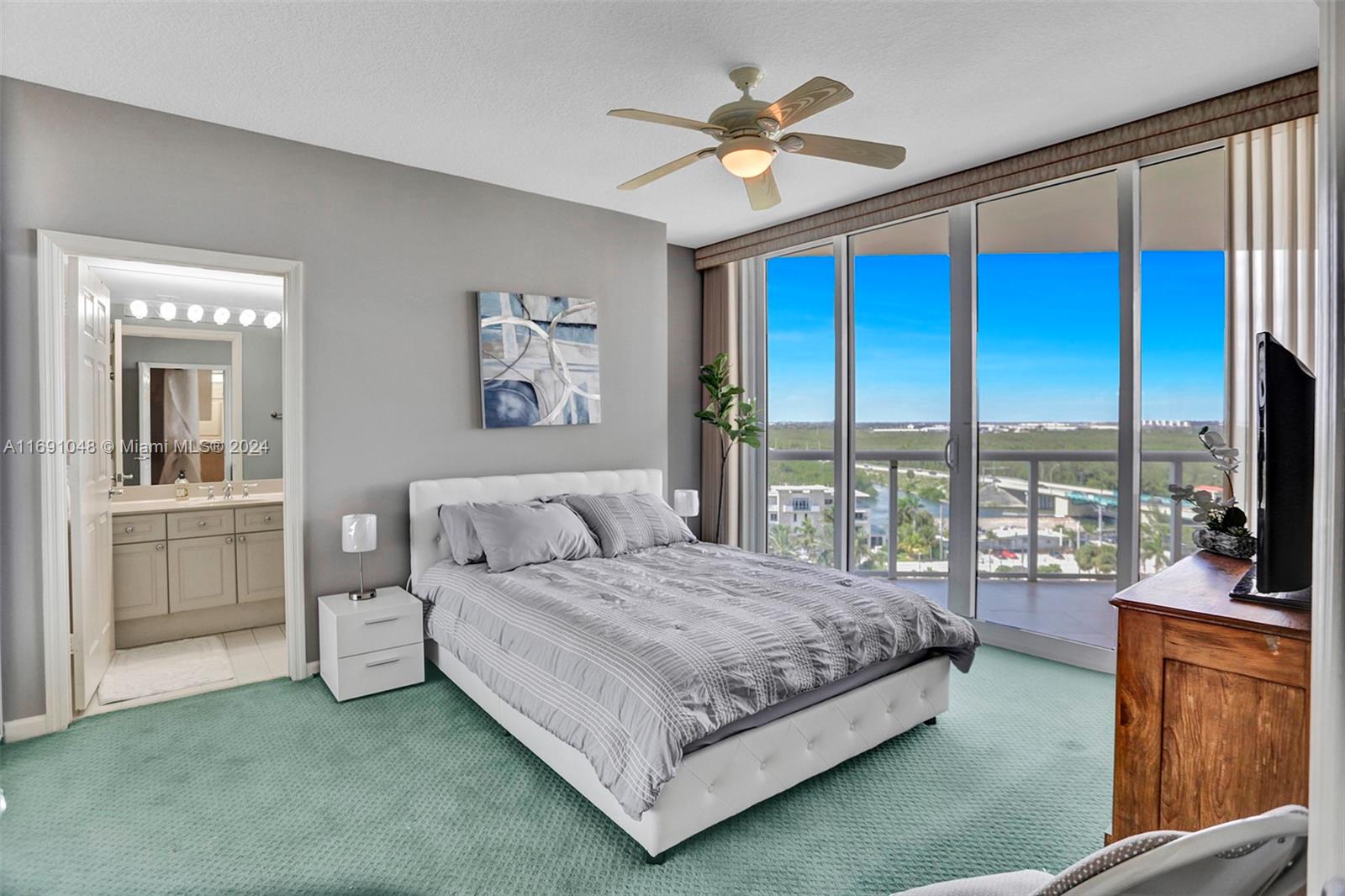 RENAISSANCE ON THE OCEAN - Residential Lease