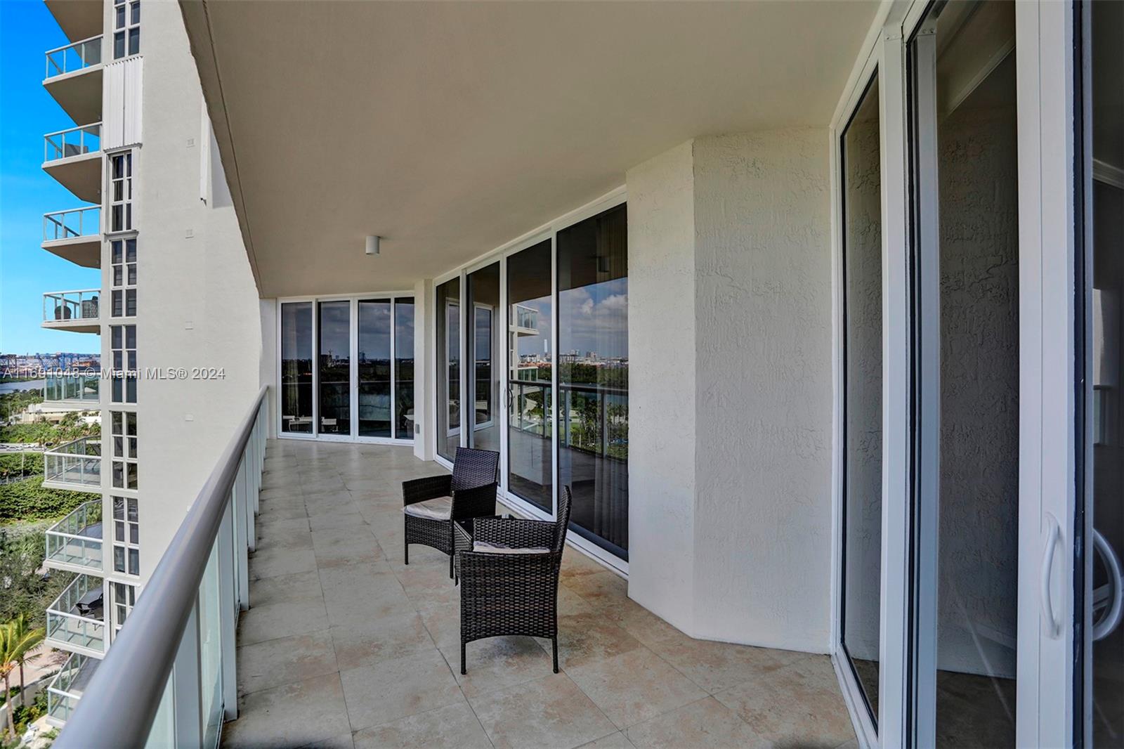 RENAISSANCE ON THE OCEAN - Residential Lease