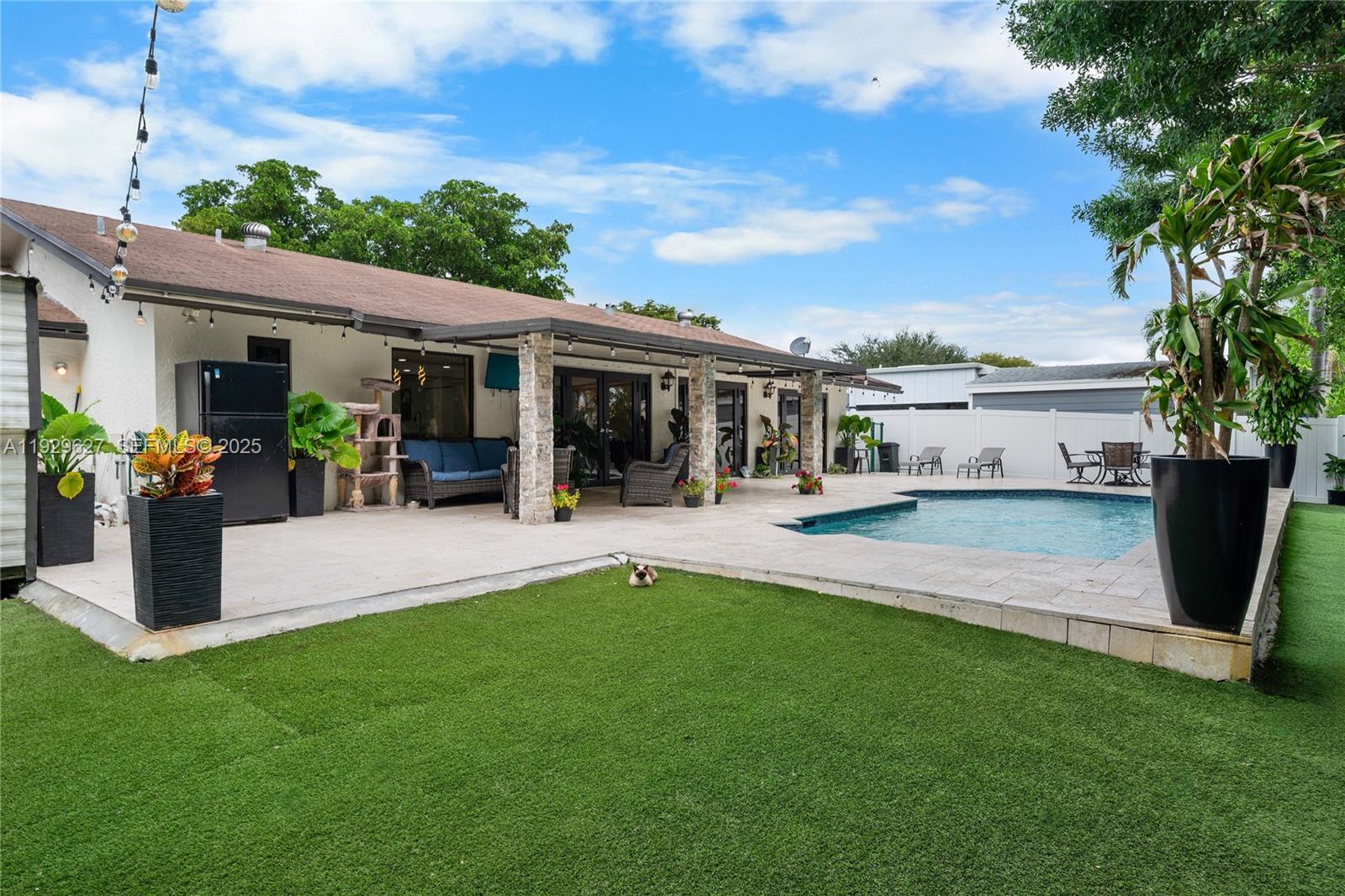 GUARDIAN ESTATES - Residential