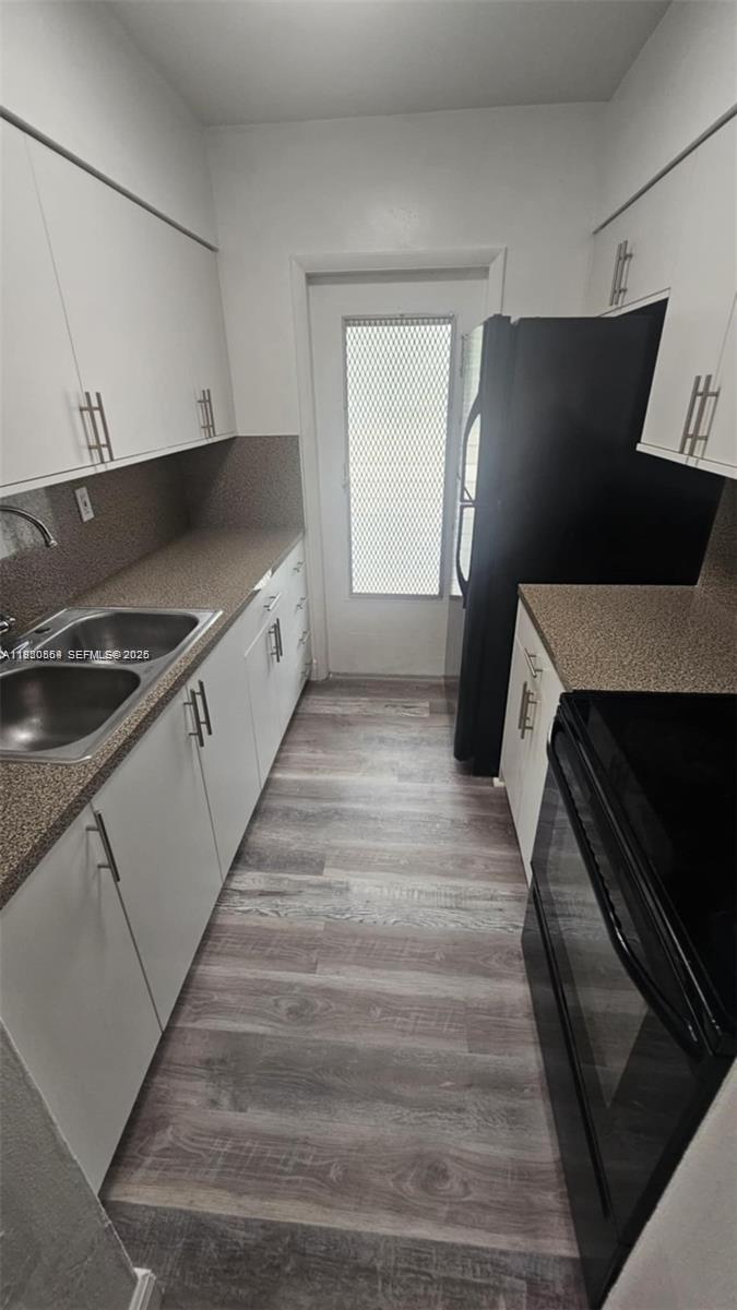 1500 CORAL TOWERS CONDO - Residential