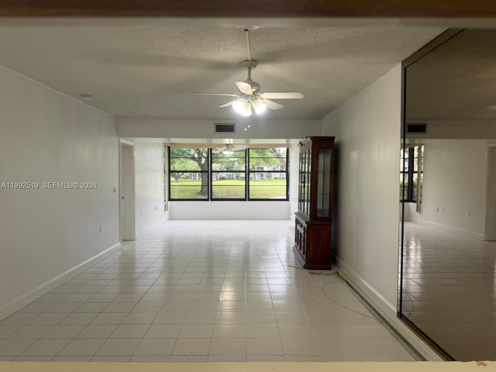 CONDO 24 OF WHITEHALL CON - Residential