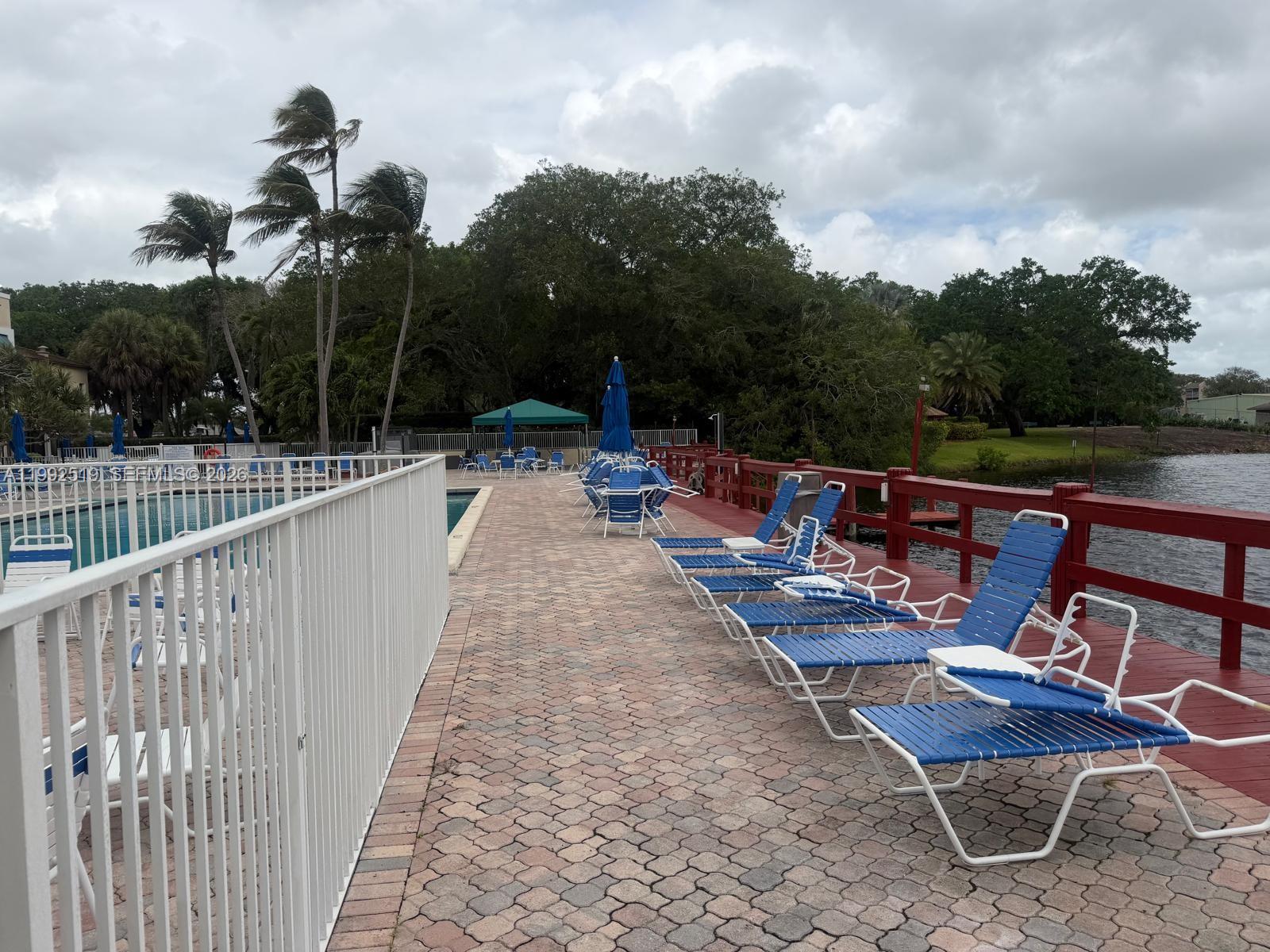 CONDO 24 OF WHITEHALL CON - Residential