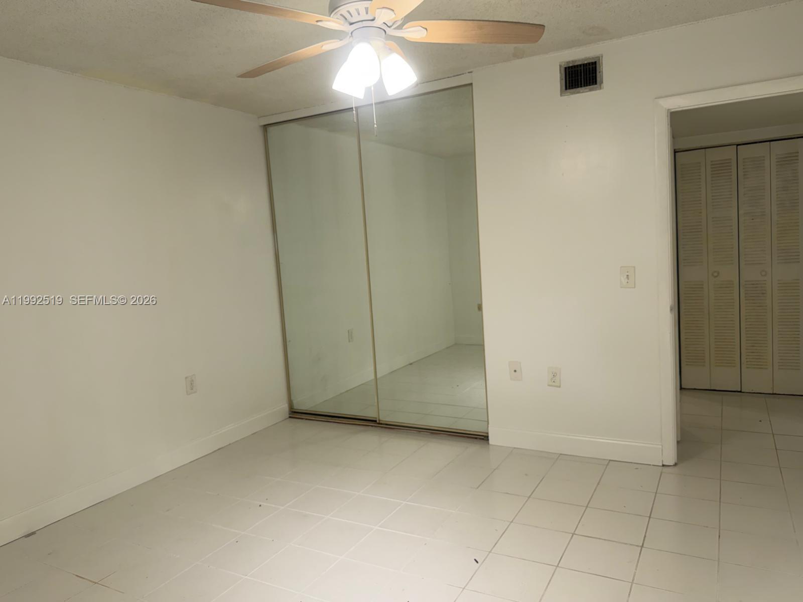 CONDO 24 OF WHITEHALL CON - Residential