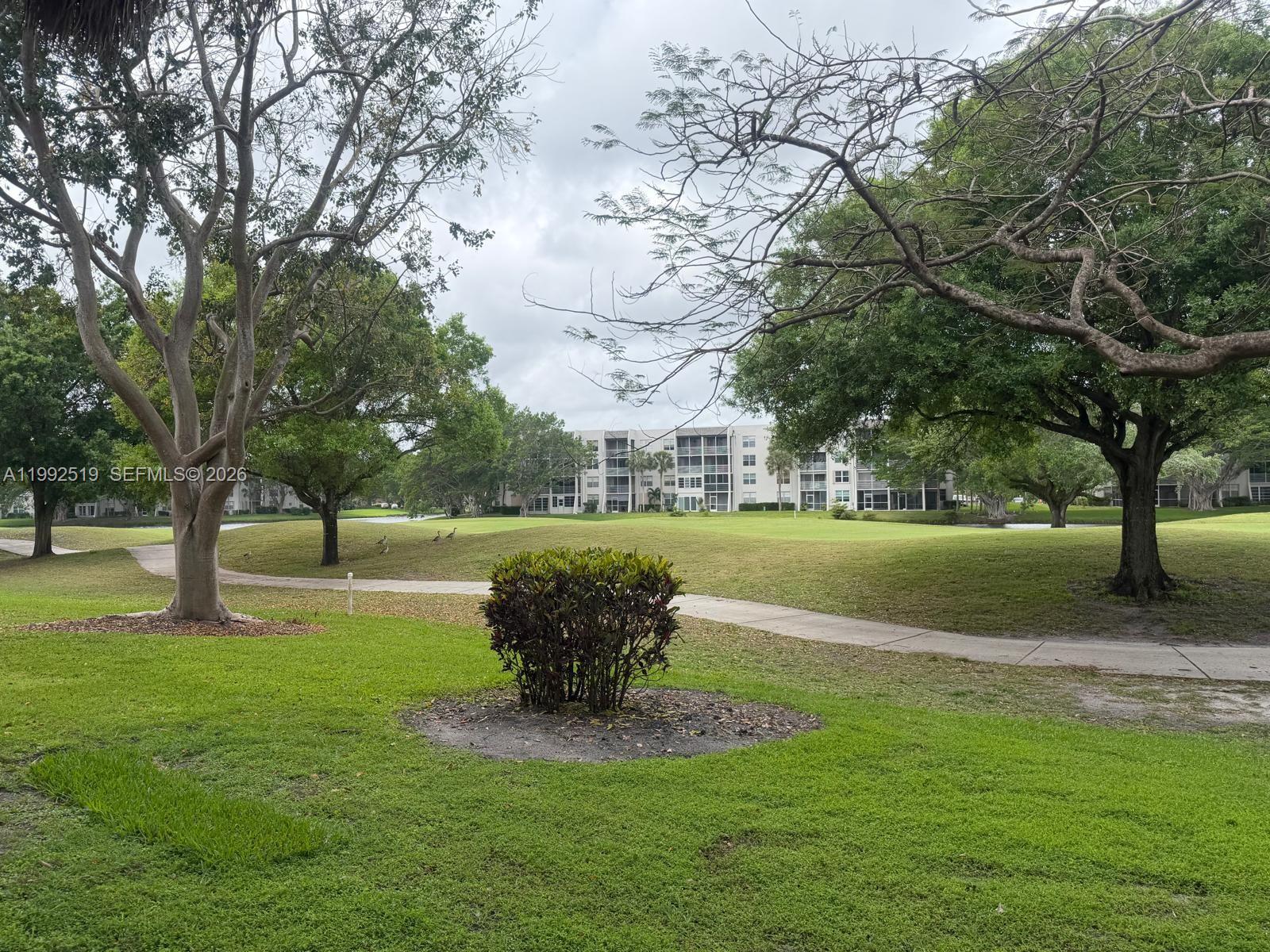 CONDO 24 OF WHITEHALL CON - Residential