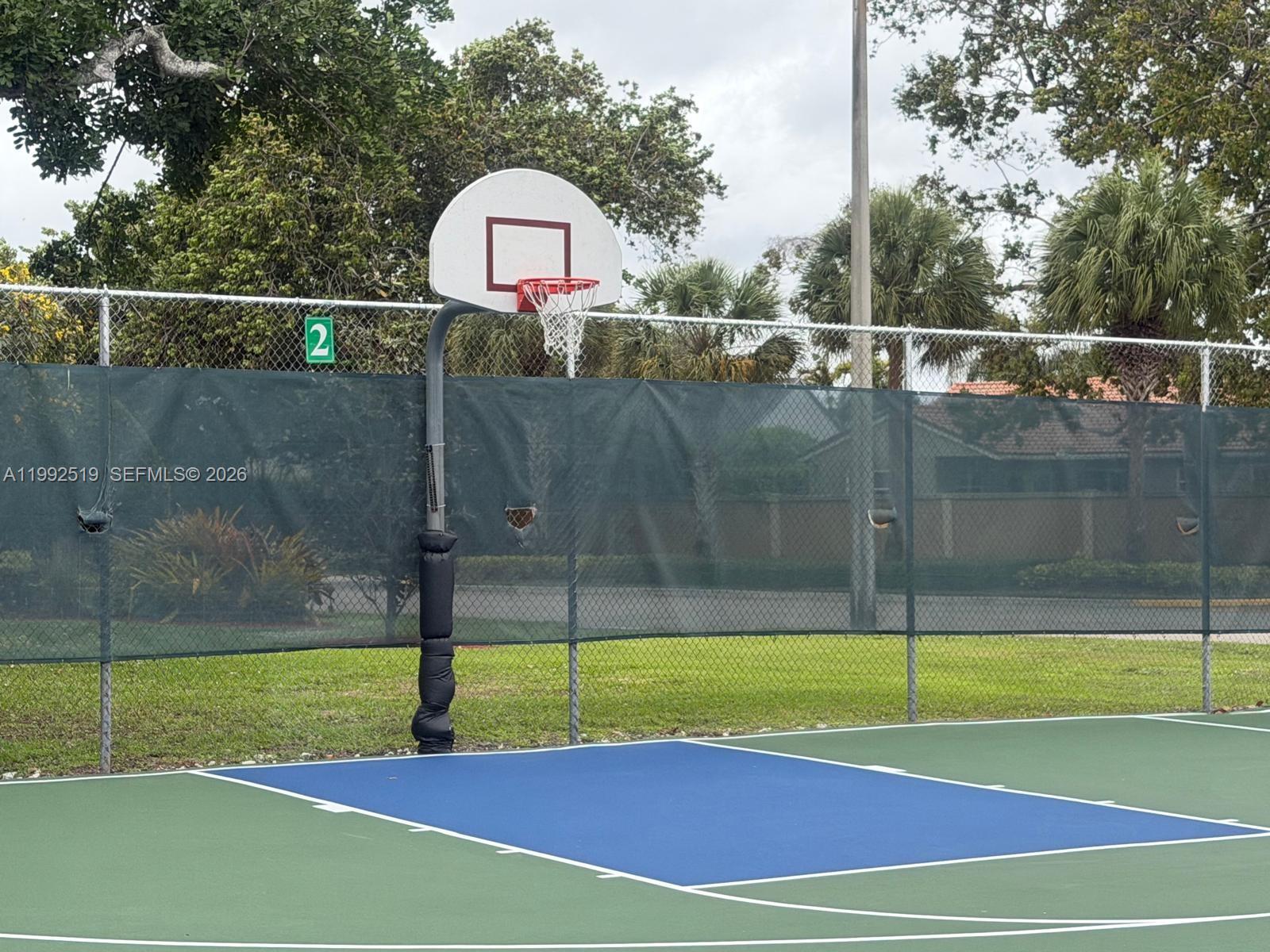 CONDO 24 OF WHITEHALL CON - Residential