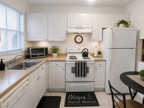 Tiny photo for 2801 N Pine Island Rd #304, Sunrise, FL 33322 (MLS # A12034431)