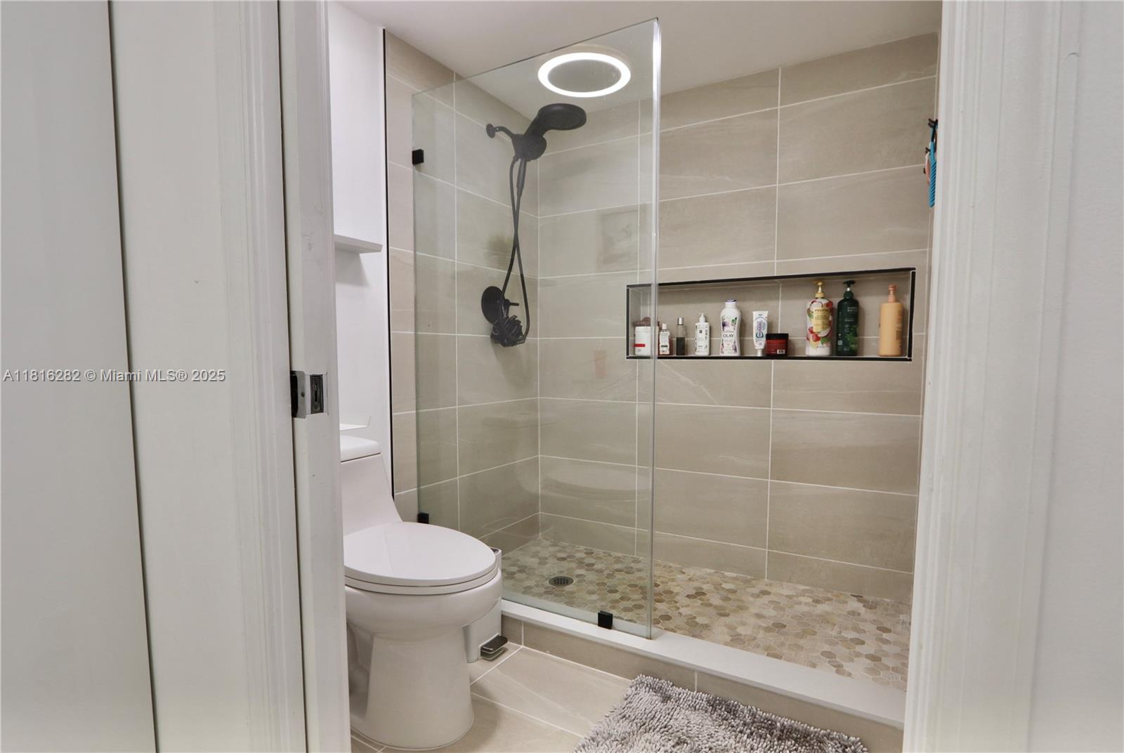MYSTIC POINTE AT AVENTURA - Residential Lease