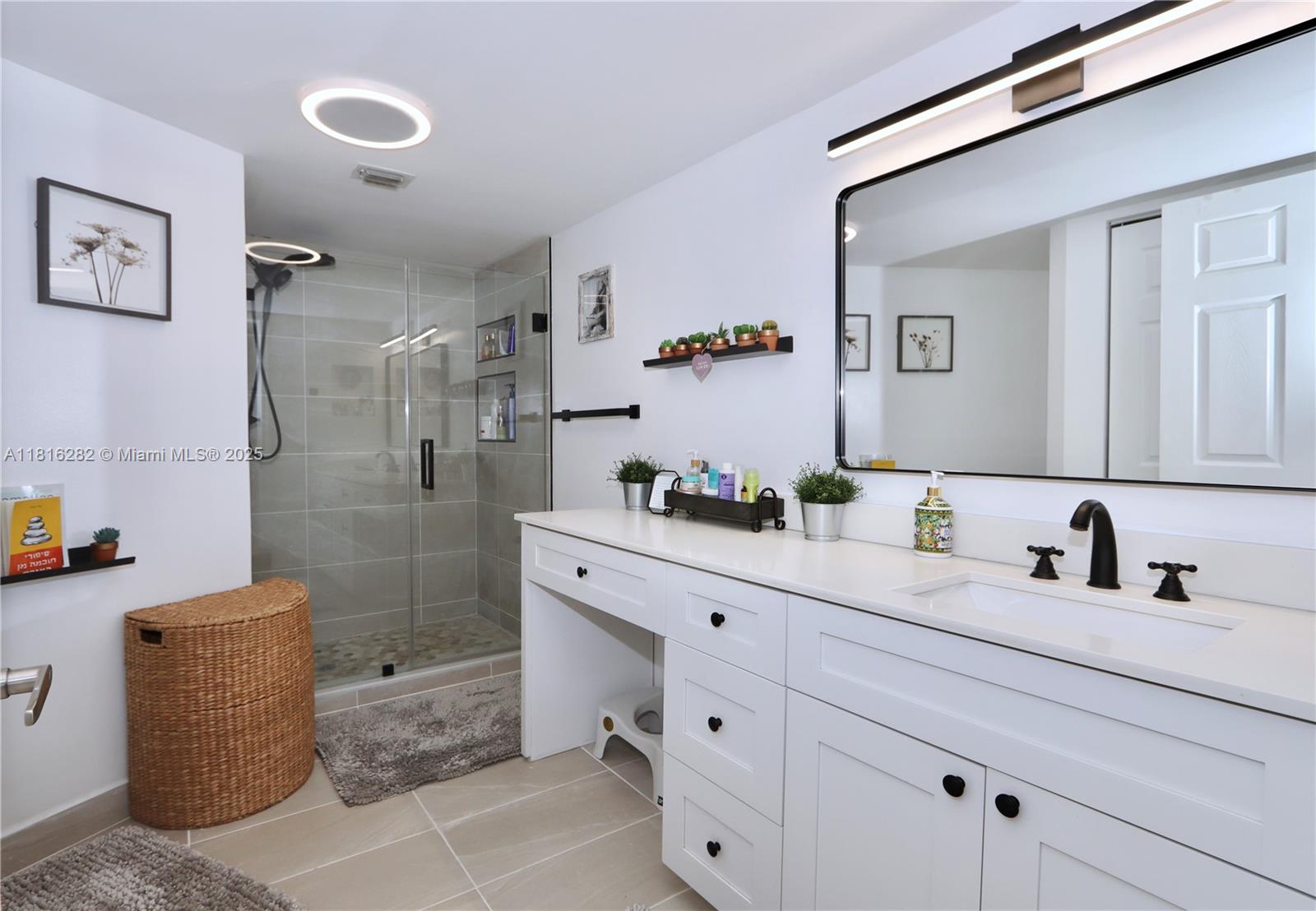 MYSTIC POINTE AT AVENTURA - Residential Lease