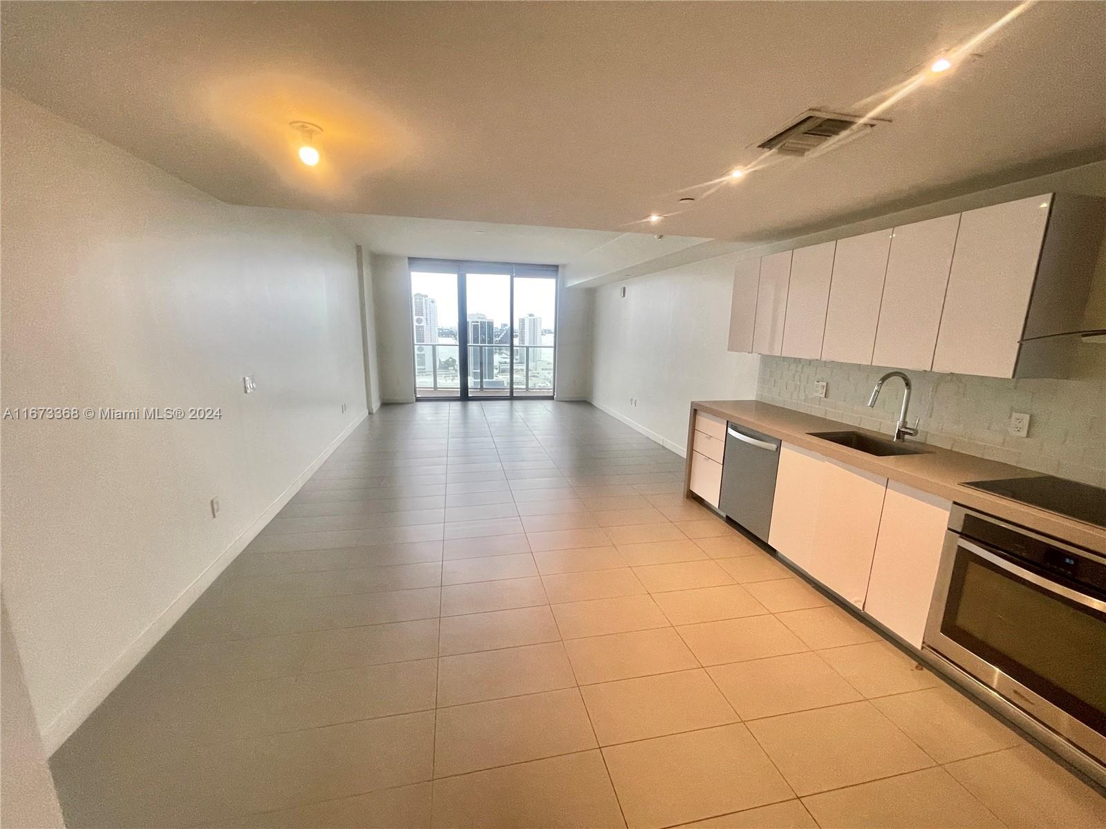 Property for Sale at 1600 Ne 1st Ave 2502, Miami, Broward County, Florida - Bathrooms: 1  - $378,000
