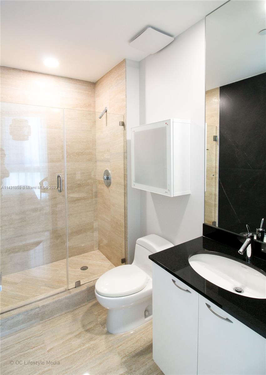 TDR TOWER III CONDO - Residential