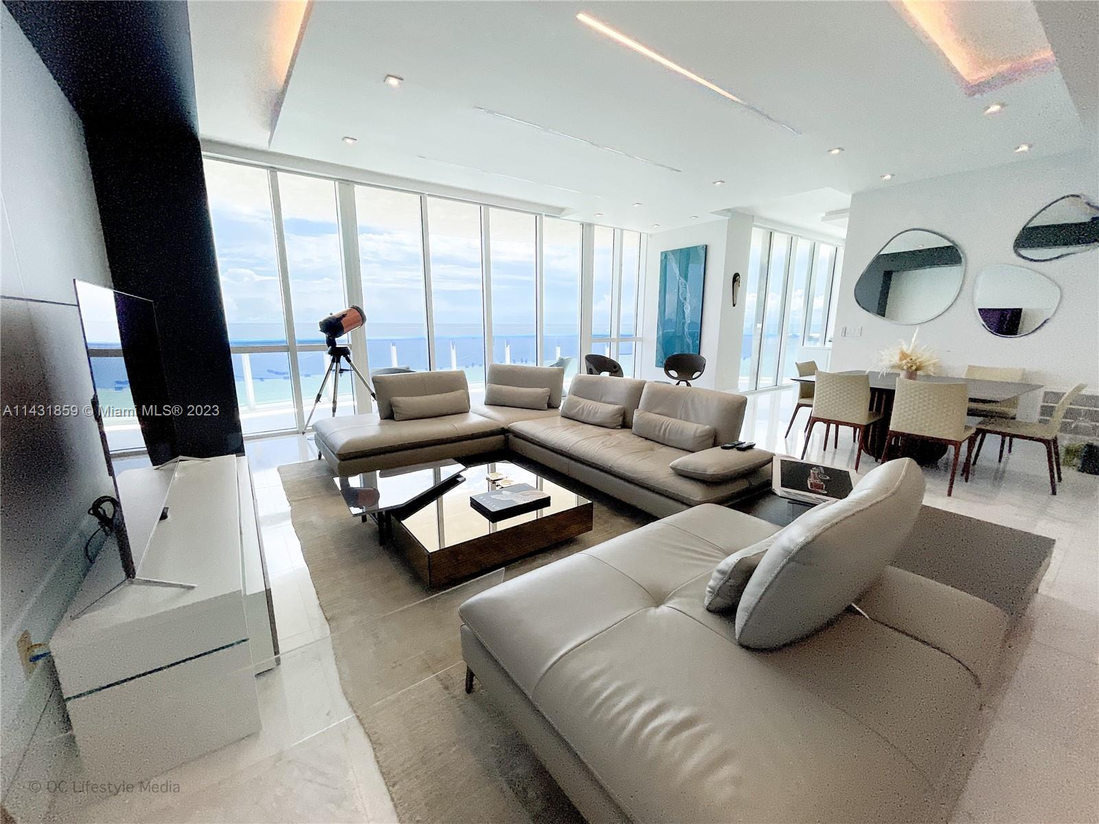 TDR TOWER III CONDO - Residential