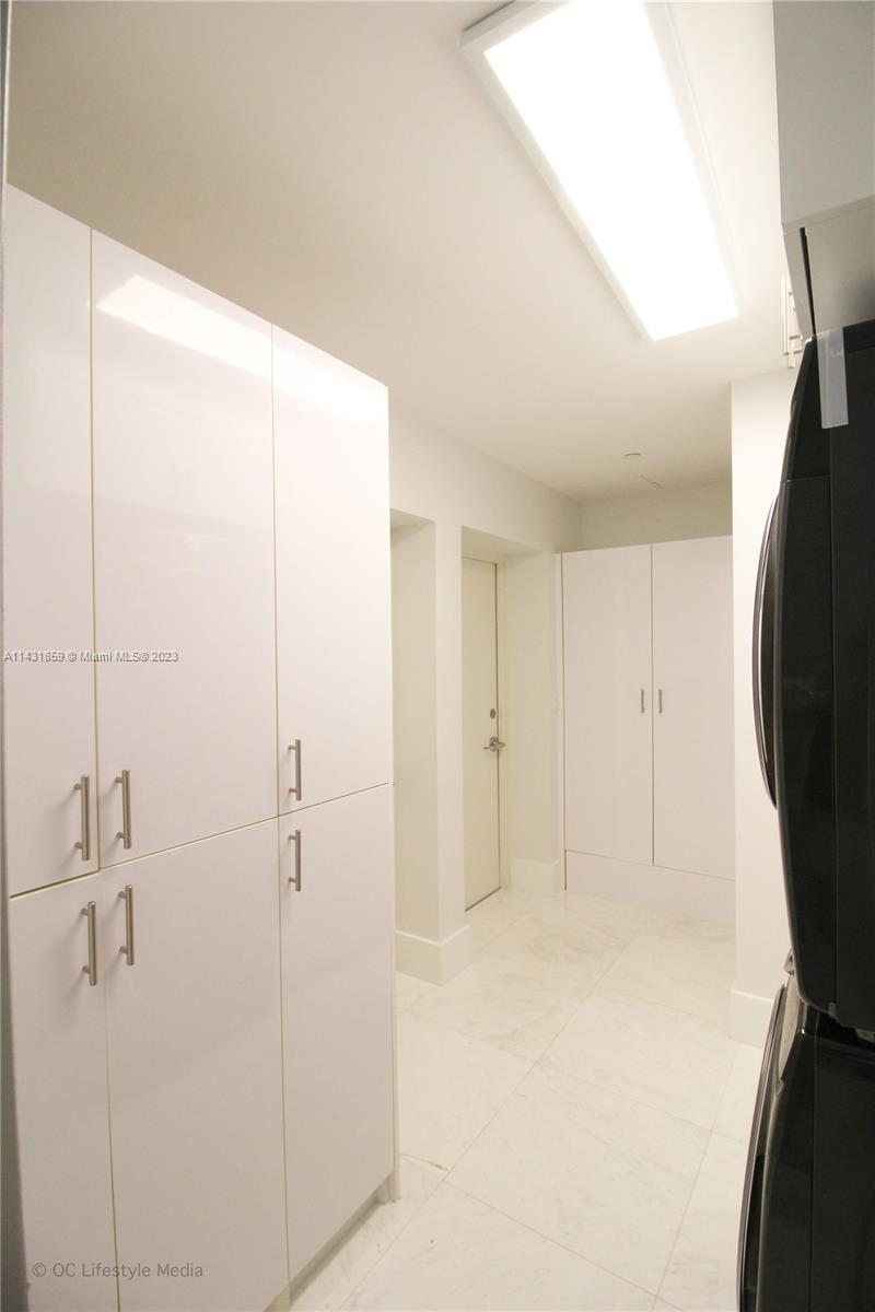 TDR TOWER III CONDO - Residential