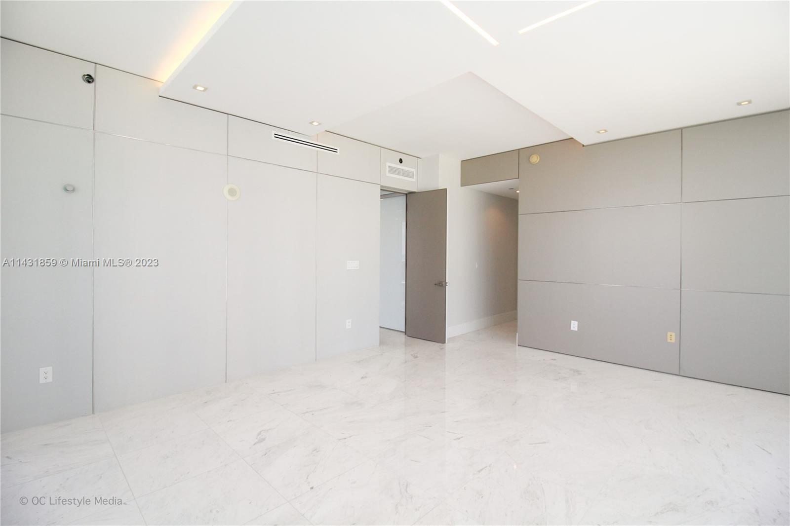 TDR TOWER III CONDO - Residential