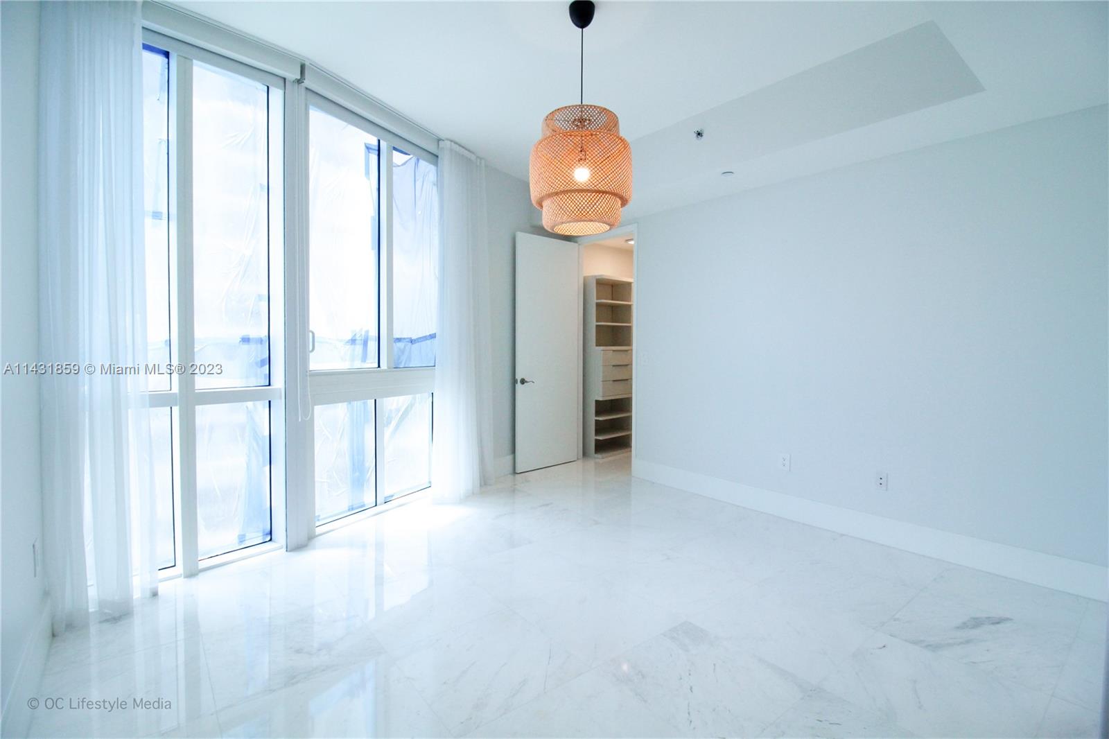 TDR TOWER III CONDO - Residential