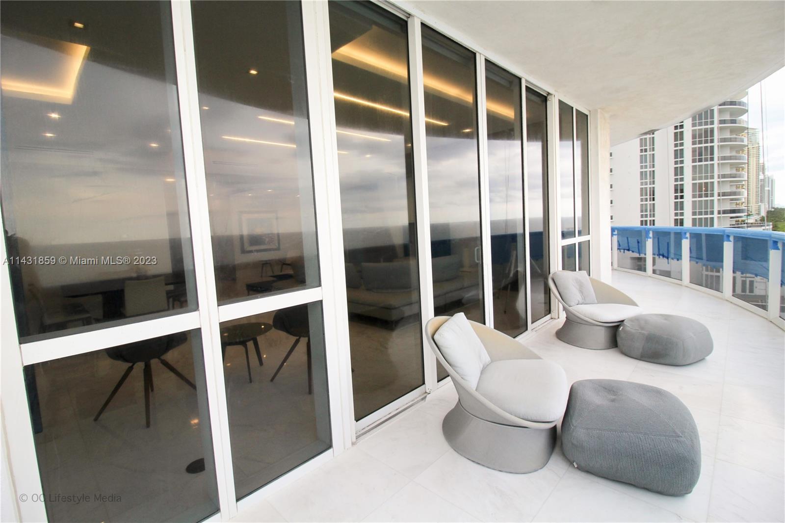 TDR TOWER III CONDO - Residential