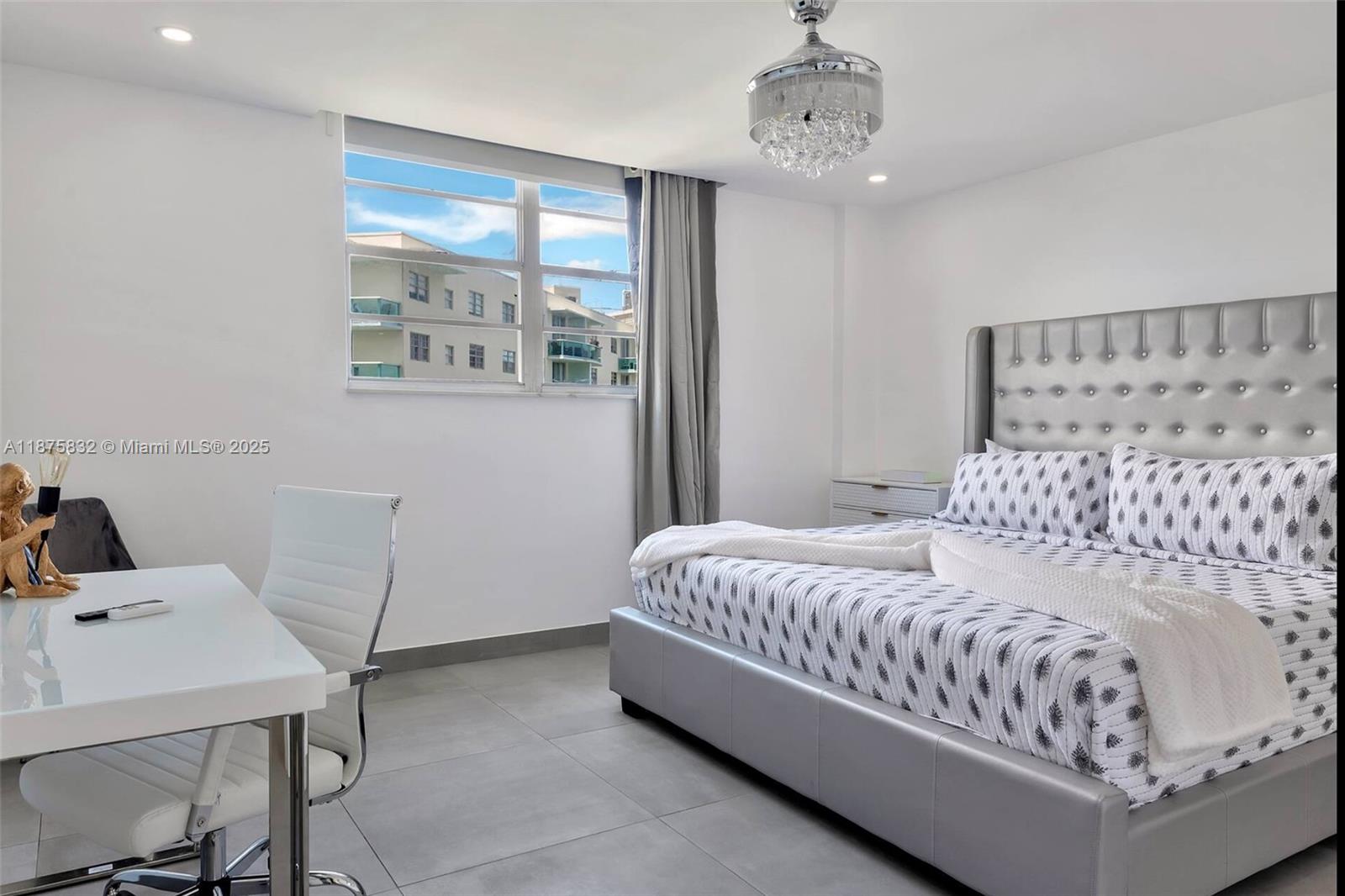 SIAN OCEAN RESIDENCES CON - Residential