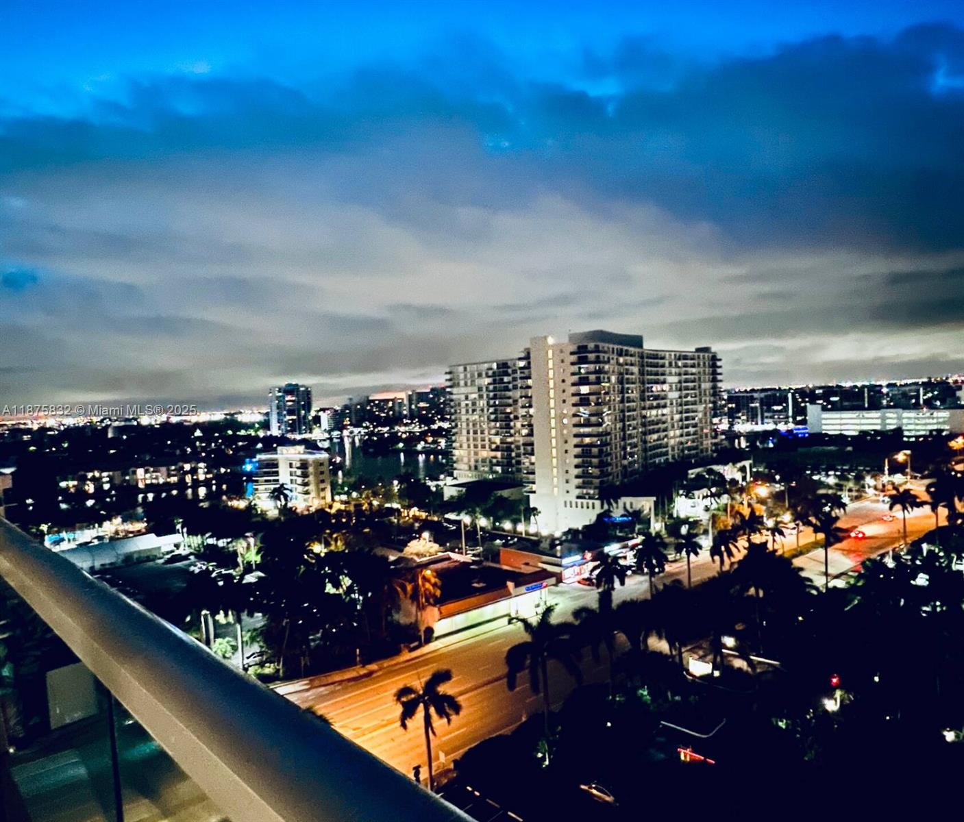 SIAN OCEAN RESIDENCES CON - Residential