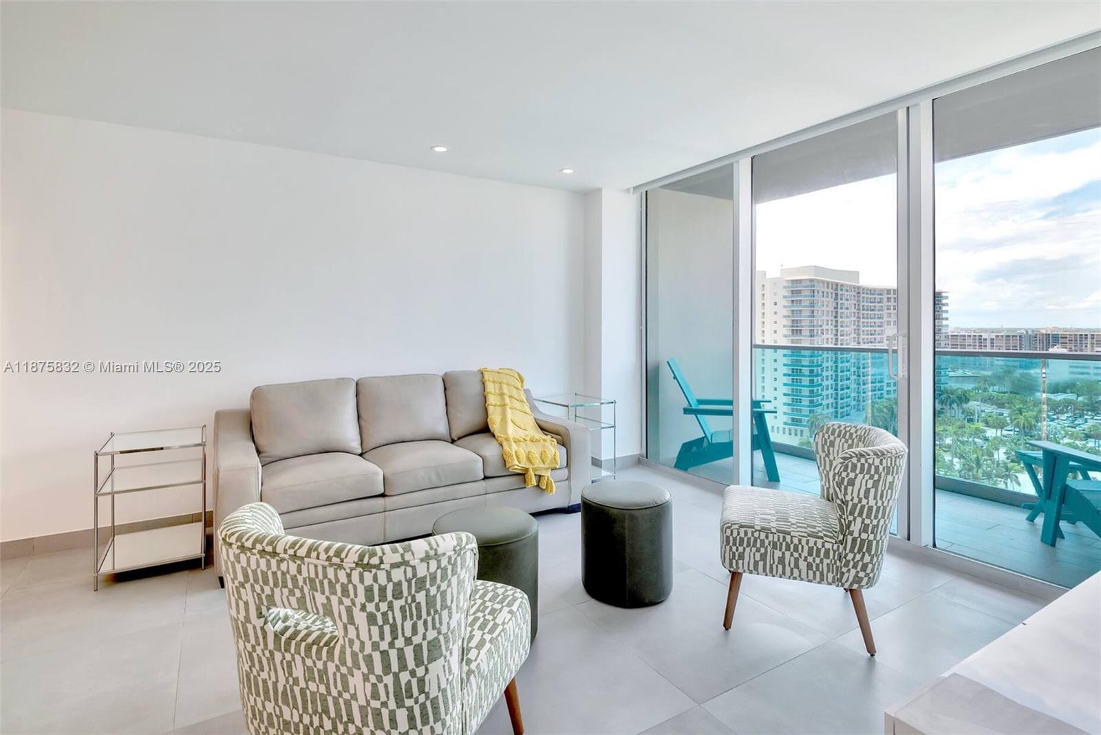 SIAN OCEAN RESIDENCES CON - Residential