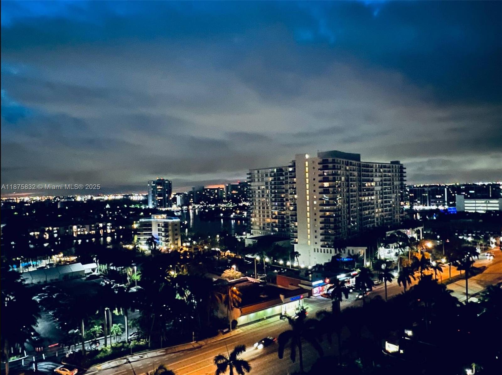 SIAN OCEAN RESIDENCES CON - Residential