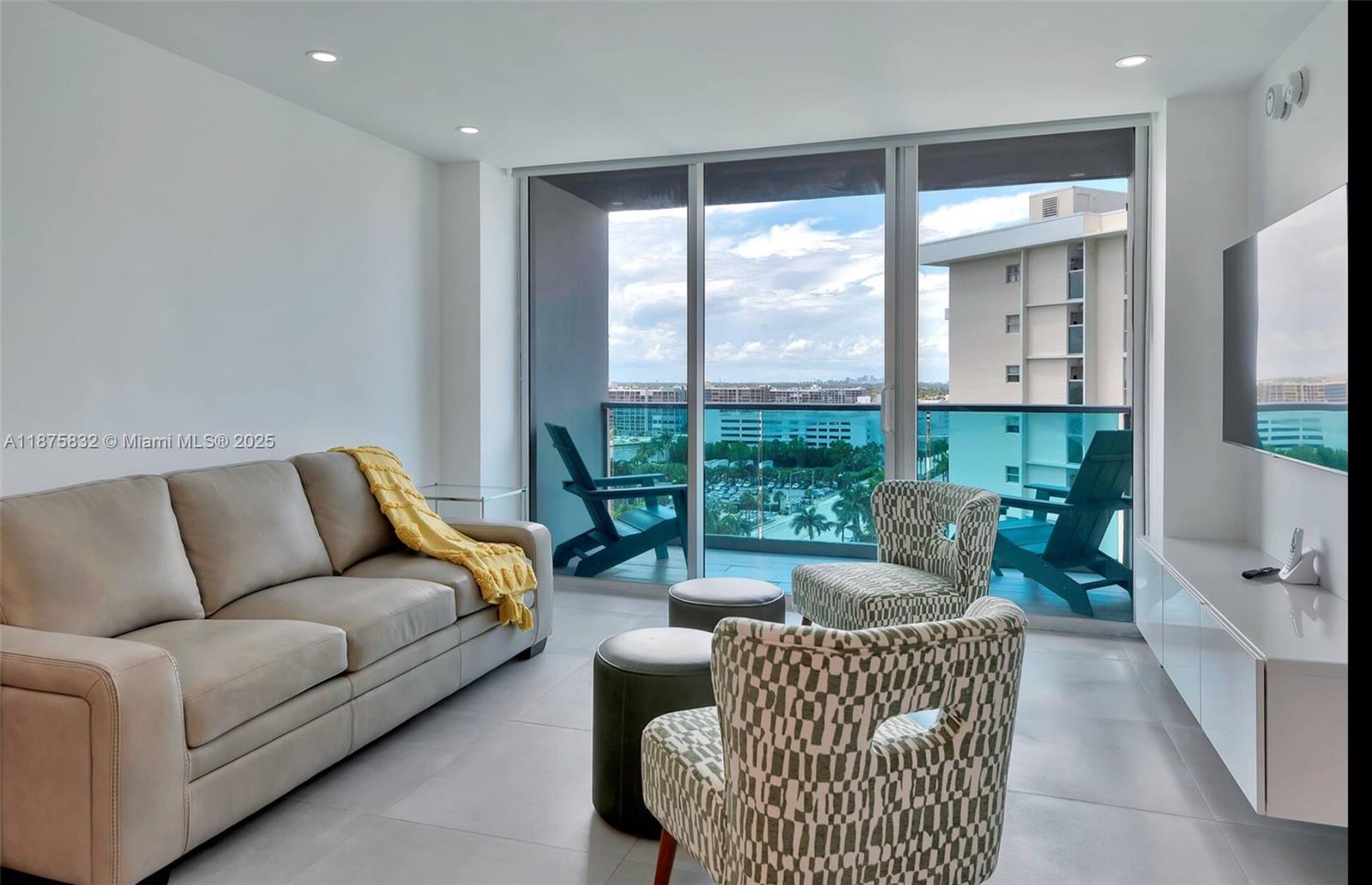 SIAN OCEAN RESIDENCES CON - Residential