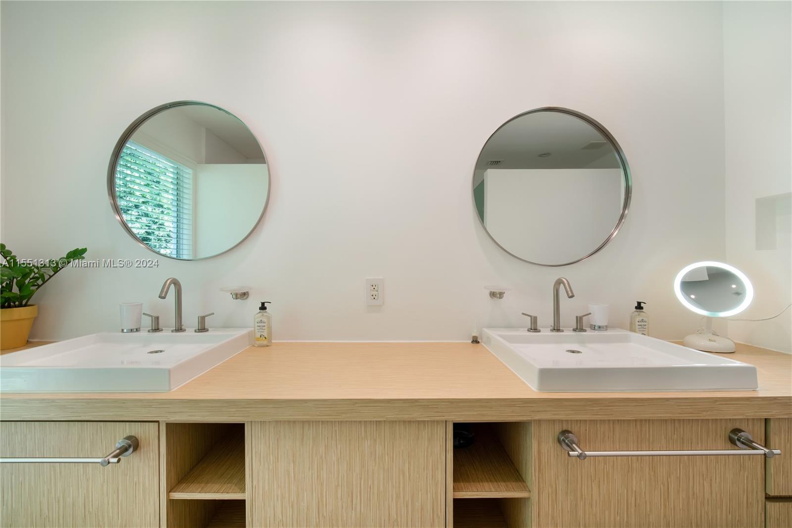 CAPE FLORIDA SUB SEC 1 - Residential