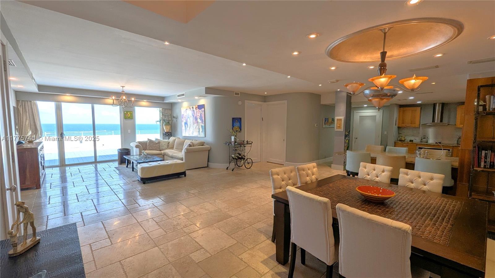 5151 Collins Ave PH C