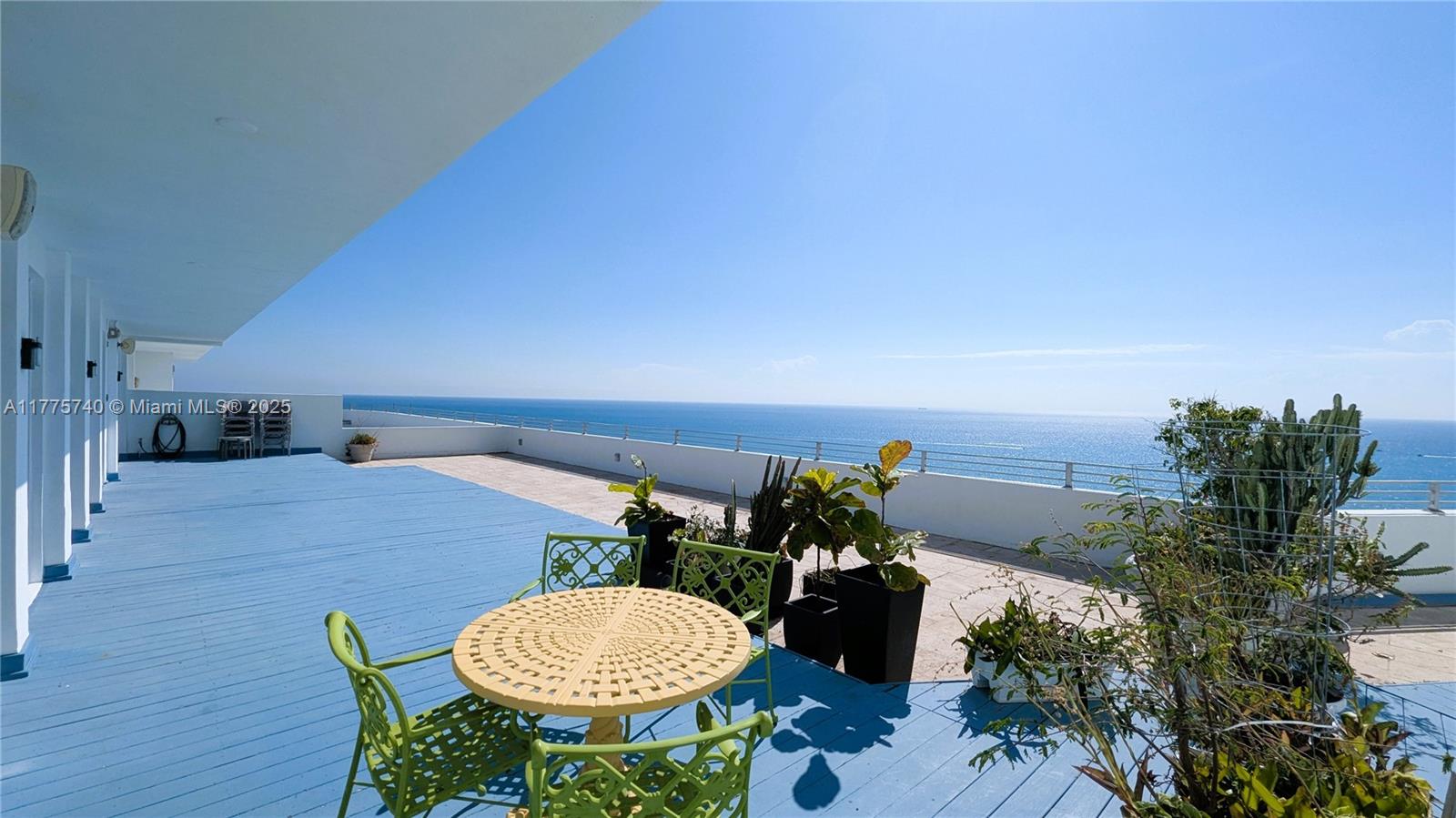 5151 Collins Ave Ph C, Miami Beach, Miami-Dade County, Florida - 3 Bedrooms  
3 Bathrooms - 