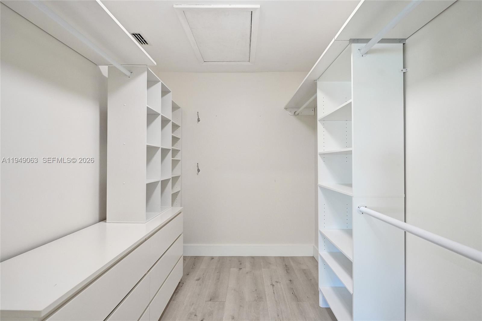 FAIRWAY VILLAS AT ROYAL P - Residential