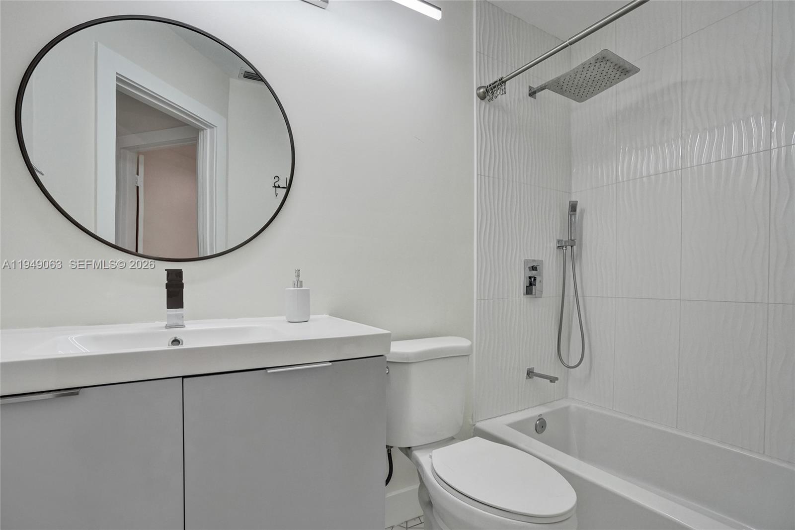 FAIRWAY VILLAS AT ROYAL P - Residential