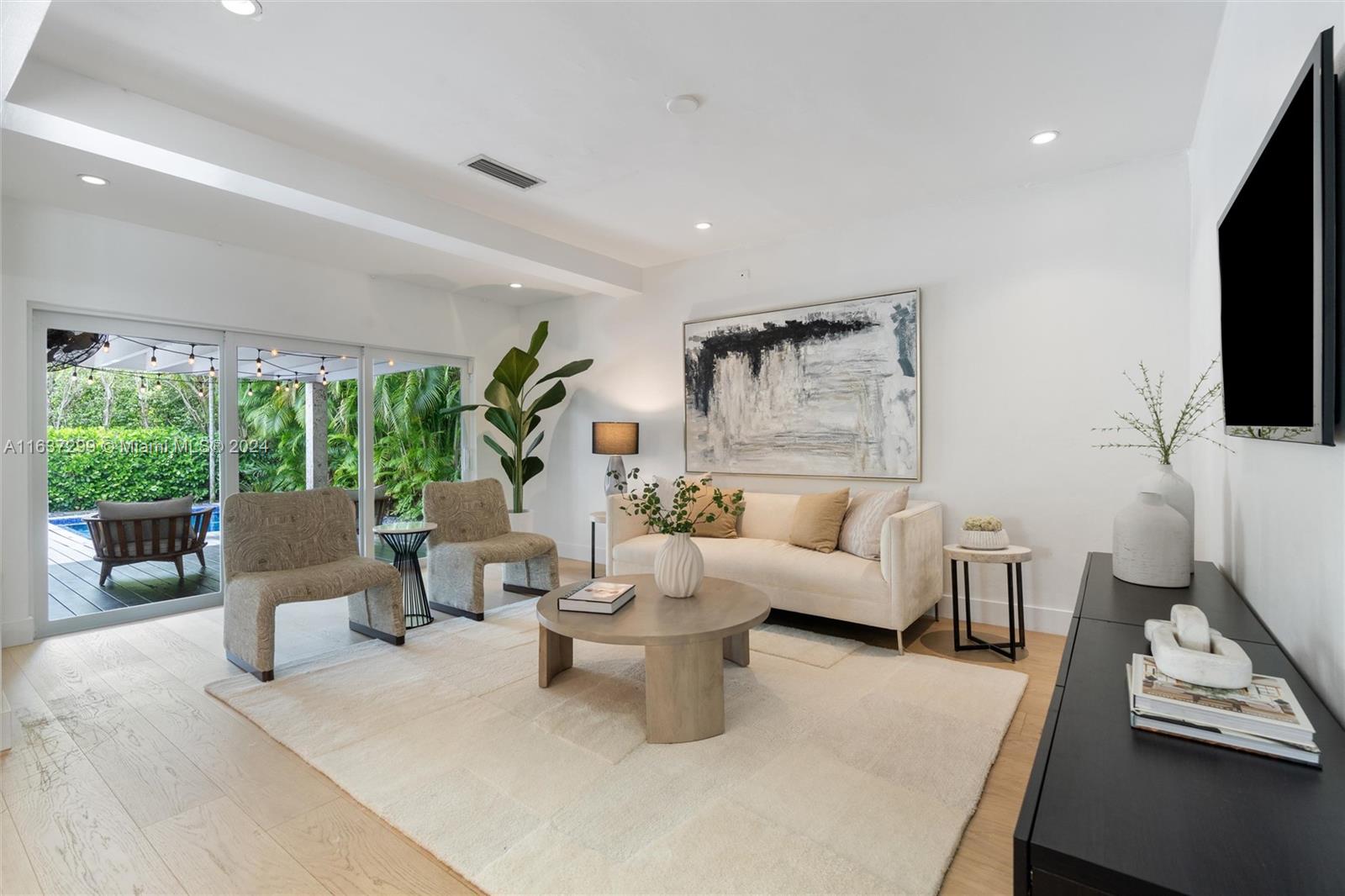 BEACH VIEW ADDN - Residential