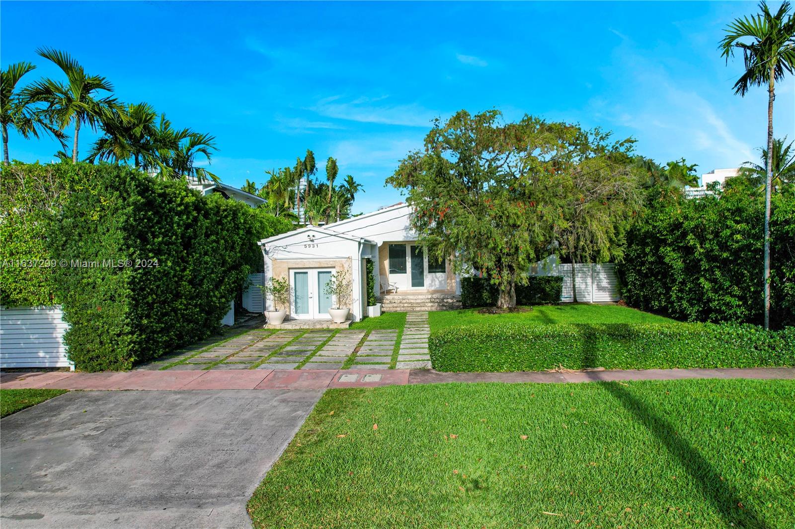 BEACH VIEW ADDN - Residential