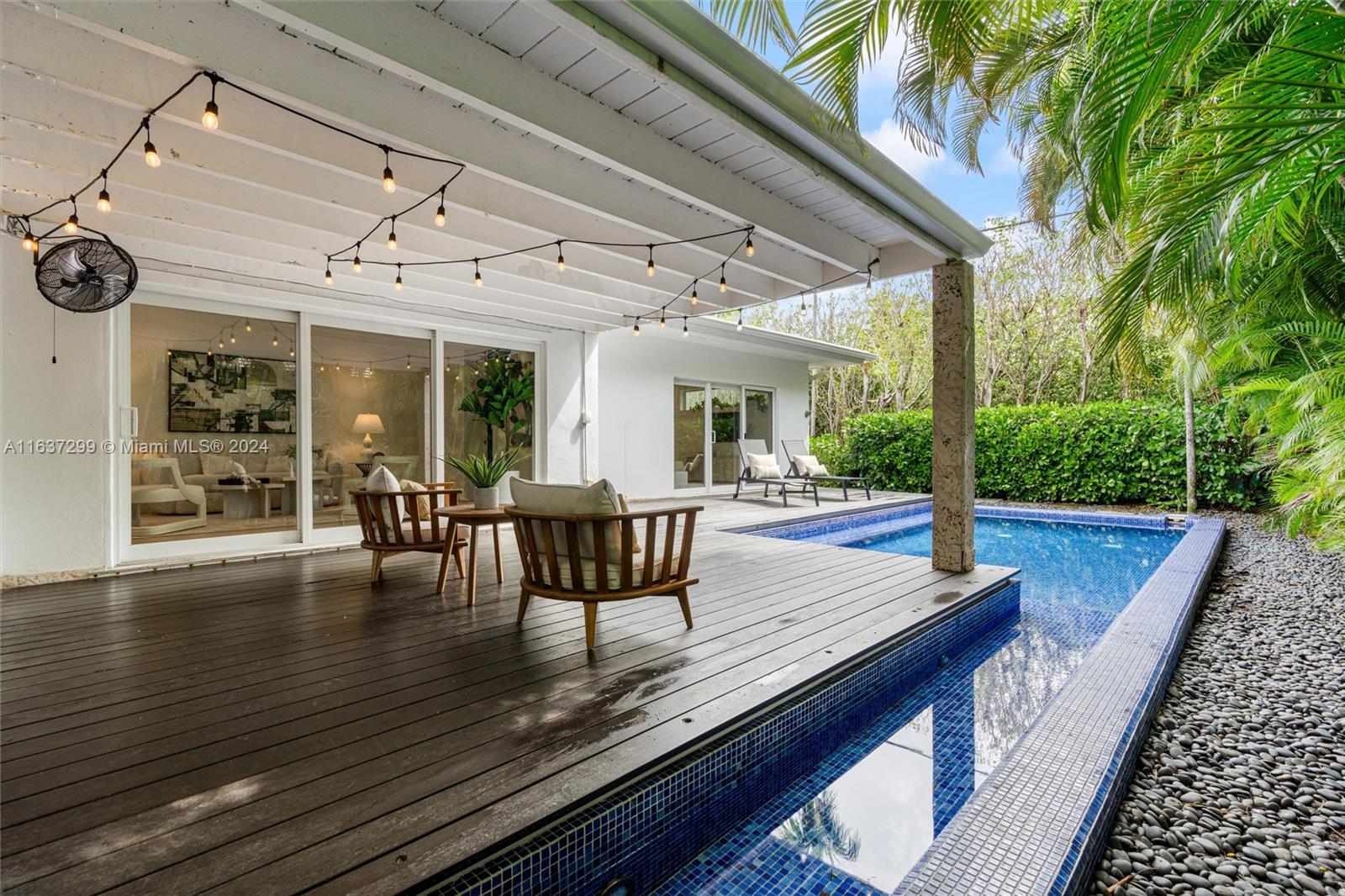 BEACH VIEW ADDN - Residential