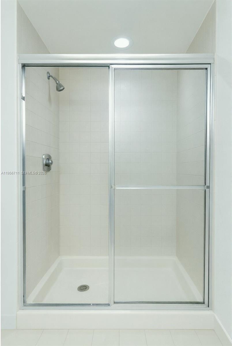 PORTSVIEW @ THE WATERWAYS - Residential Lease