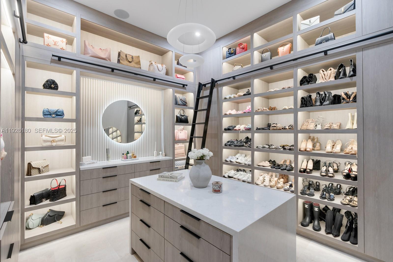 SWEETWATER ESTS SUB - Residential Lease