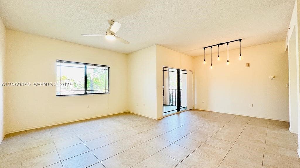 Photo of 2807 Veronia Dr #201, Palm Beach Gardens, FL 33410 (MLS # A12069489)