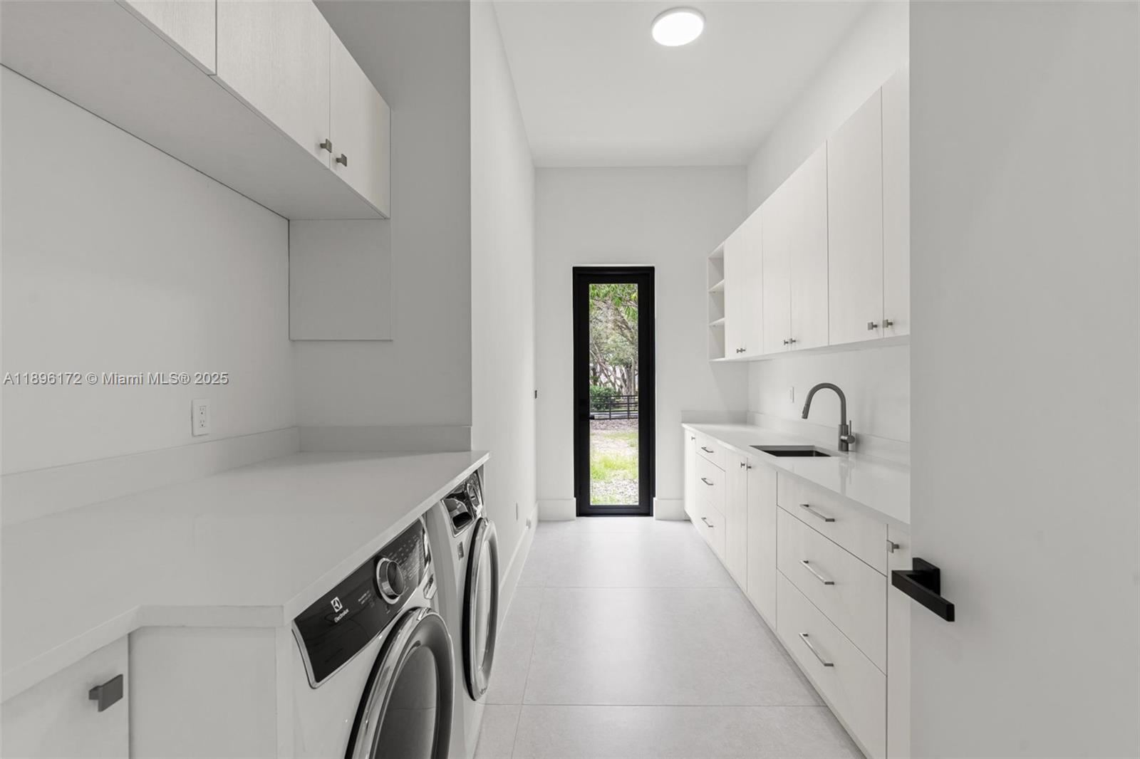 FARMERS ACRES - Residential