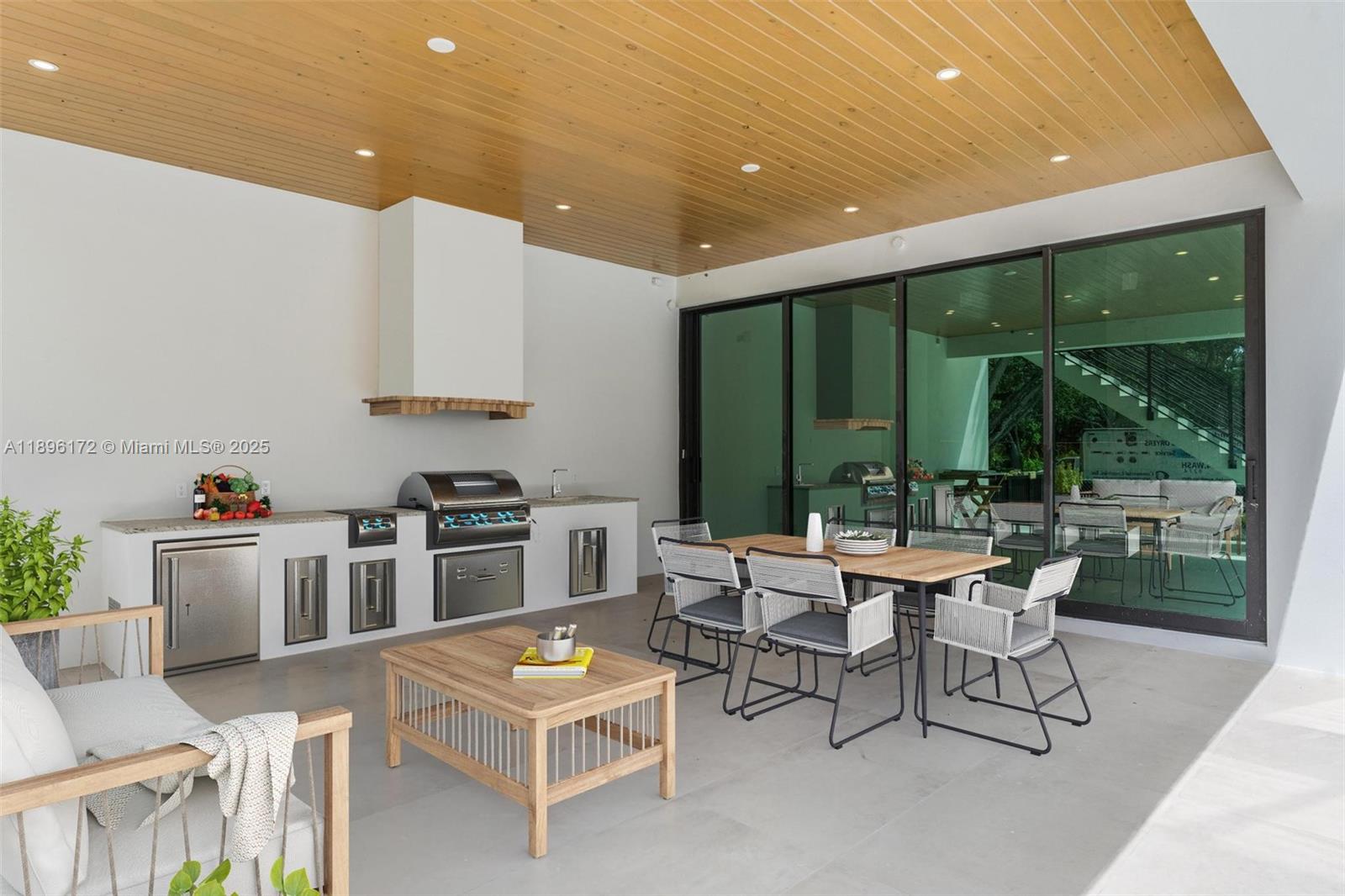 FARMERS ACRES - Residential