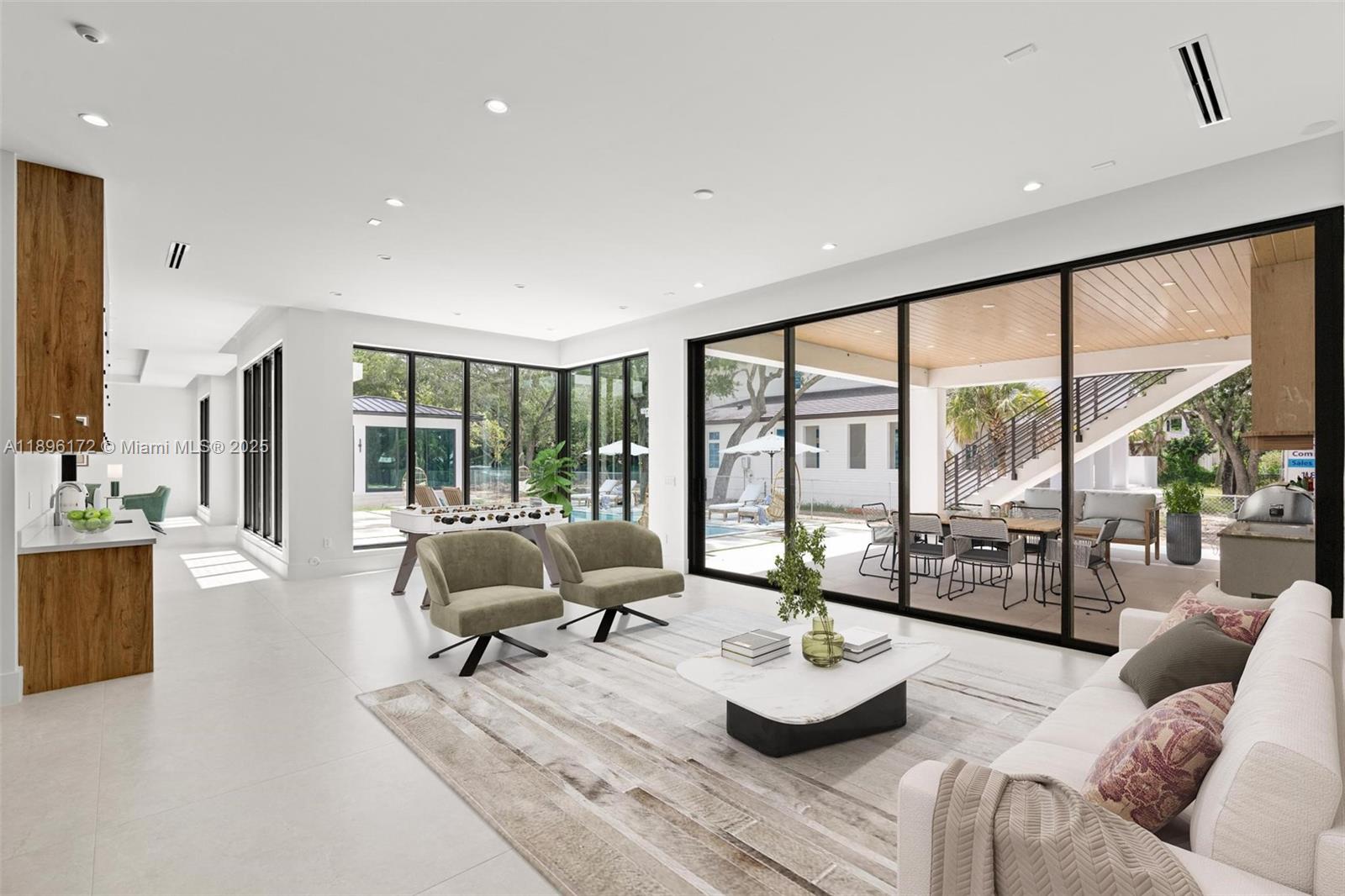 FARMERS ACRES - Residential