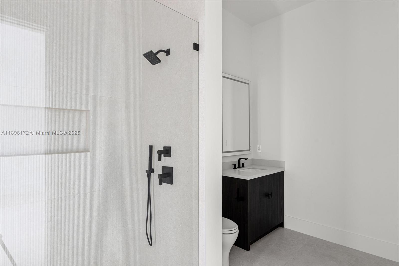 FARMERS ACRES - Residential