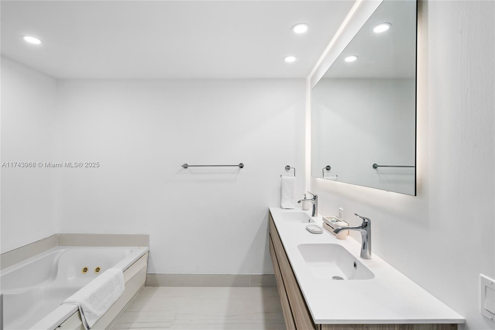 OCEAN POINT BEACH CLUB CO - Residential