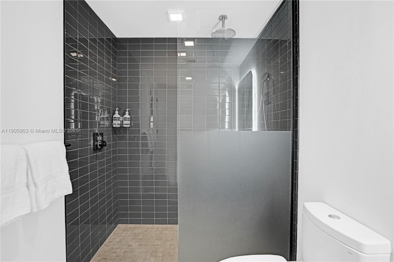 MAP OF MIAMI DADE CO. FL. - Residential