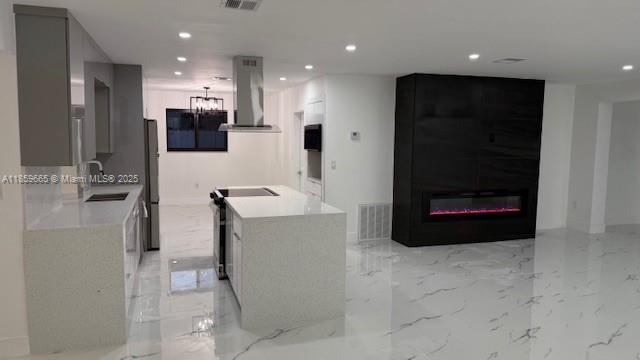 NOB HILL ESTATES 1 SEC - Residential