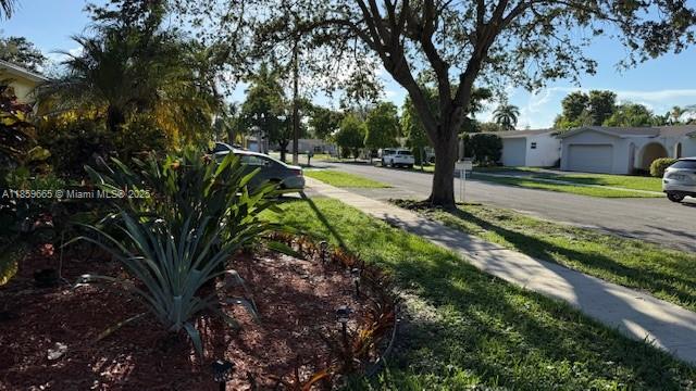 NOB HILL ESTATES 1 SEC - Residential