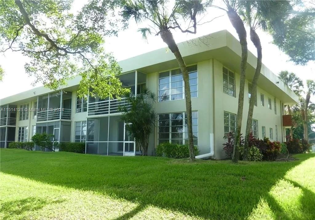 Property for Sale at 800 Cypress Blvd 106A, Pompano Beach, Broward County, Florida - Bedrooms: 3 
Bathrooms: 2  - $325,000