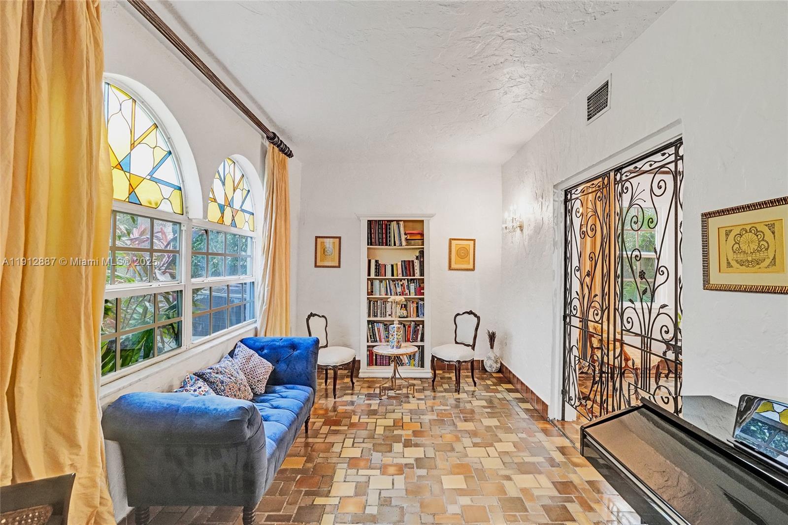 BEACH VIEW SUB - Residential