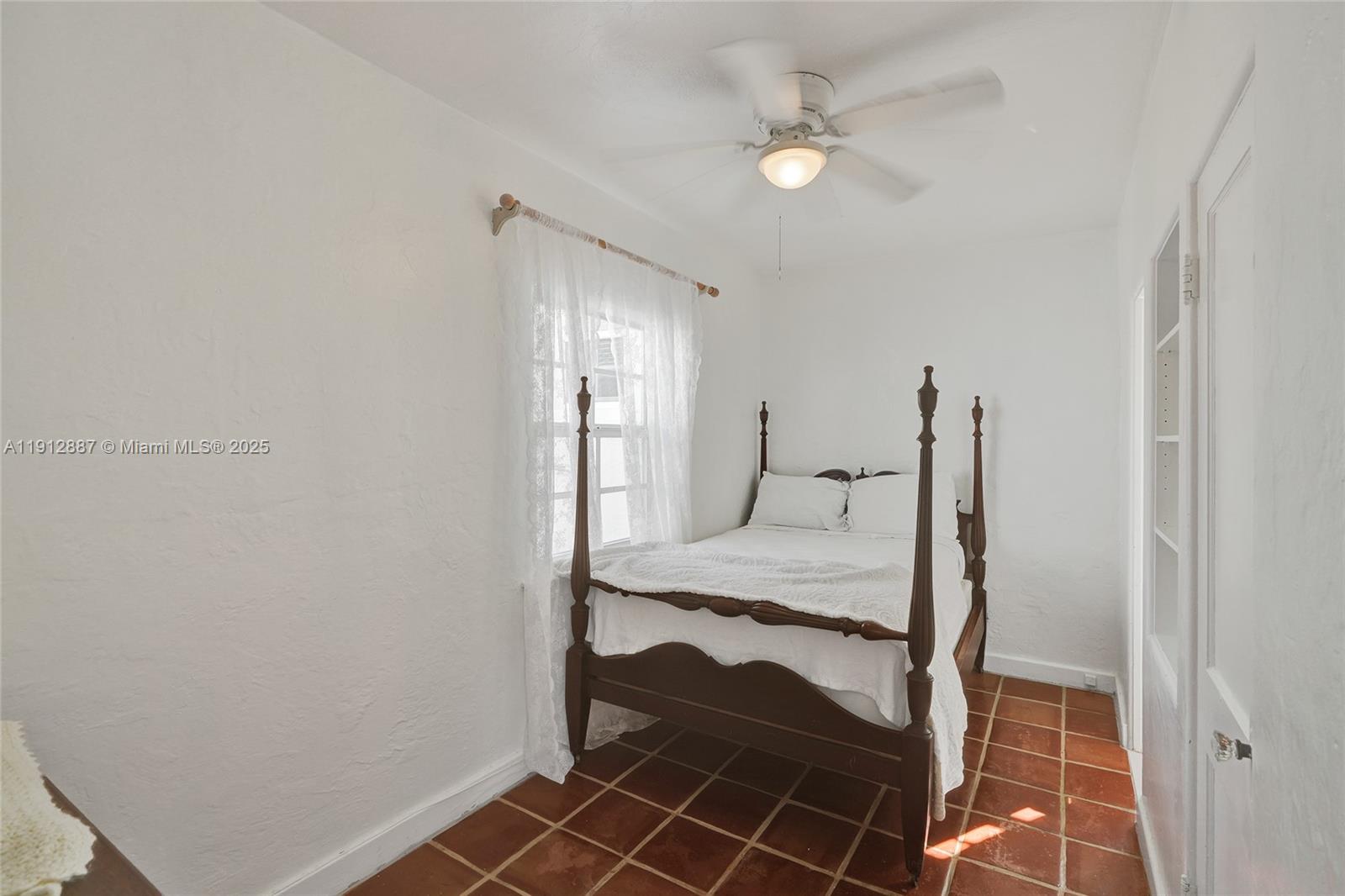 BEACH VIEW SUB - Residential