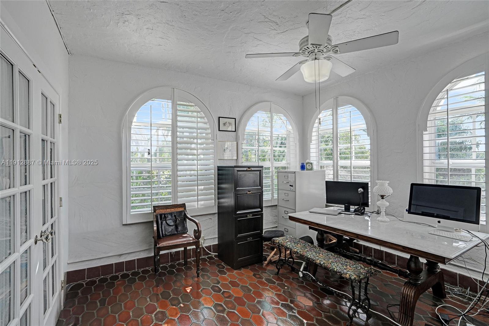 BEACH VIEW SUB - Residential