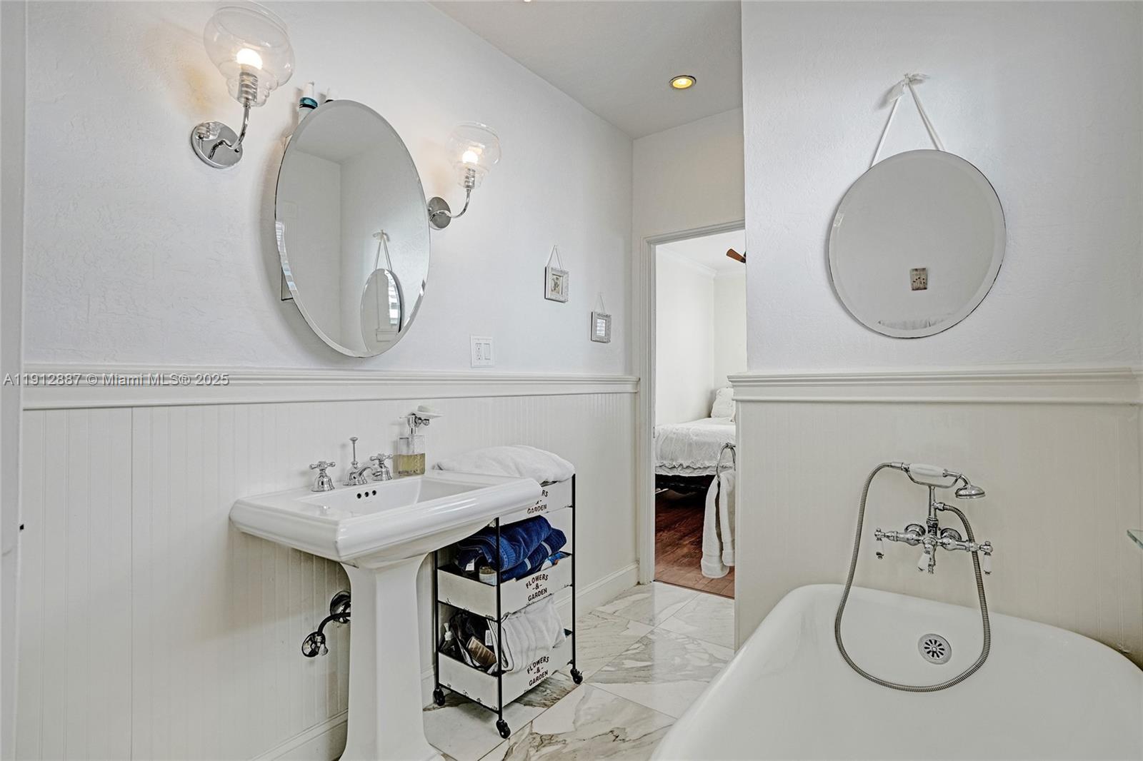 BEACH VIEW SUB - Residential