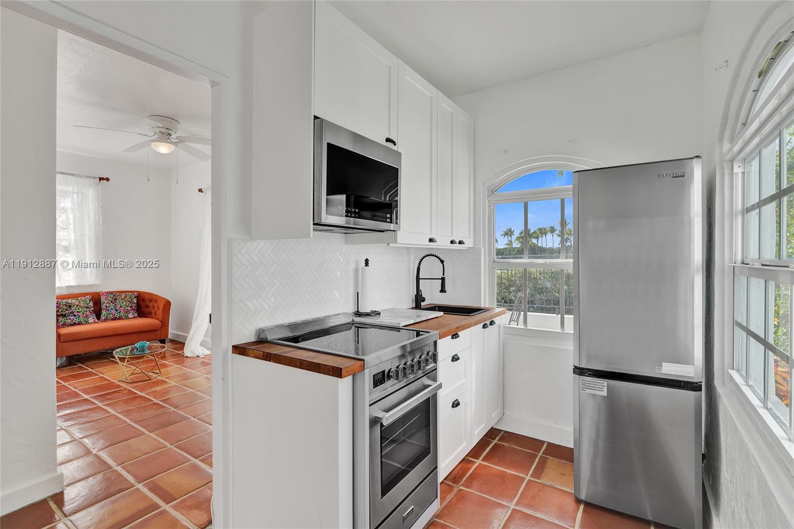 BEACH VIEW SUB - Residential